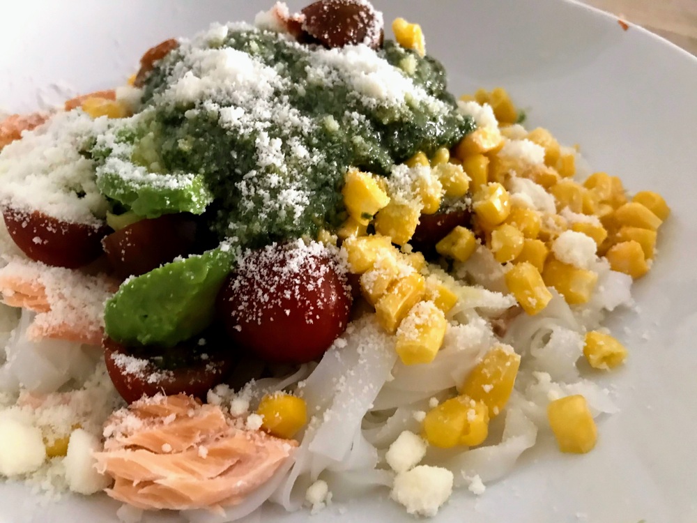 noodles sin gluten con salmon